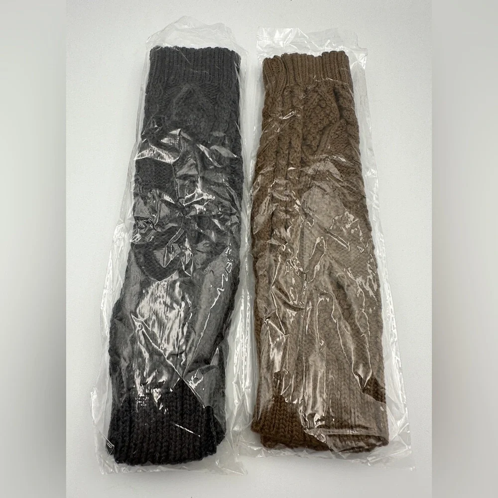 Women’s 2 Pairs Of Acrylic Knit Fingerless Gloves Arm Warmers Dark Gray & Brown